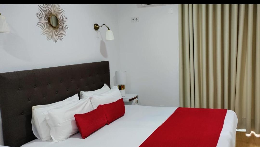 Villa Boutique Vila de Rei Luaran gambar